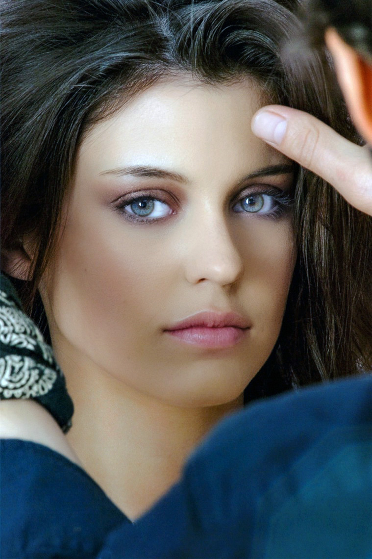 Eugene-Biscardi_women-01